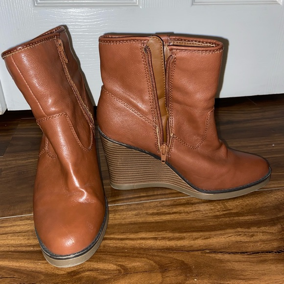 LIZ & CO short wedge booties - Picture 2 of 9